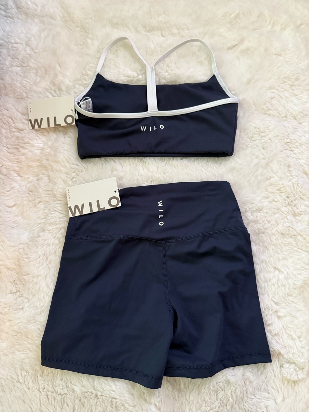 Wilo Navy Workout Set - Picture 2 of 4